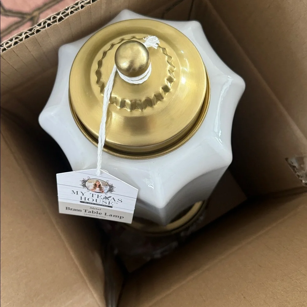 NIB/ My Texas House 15